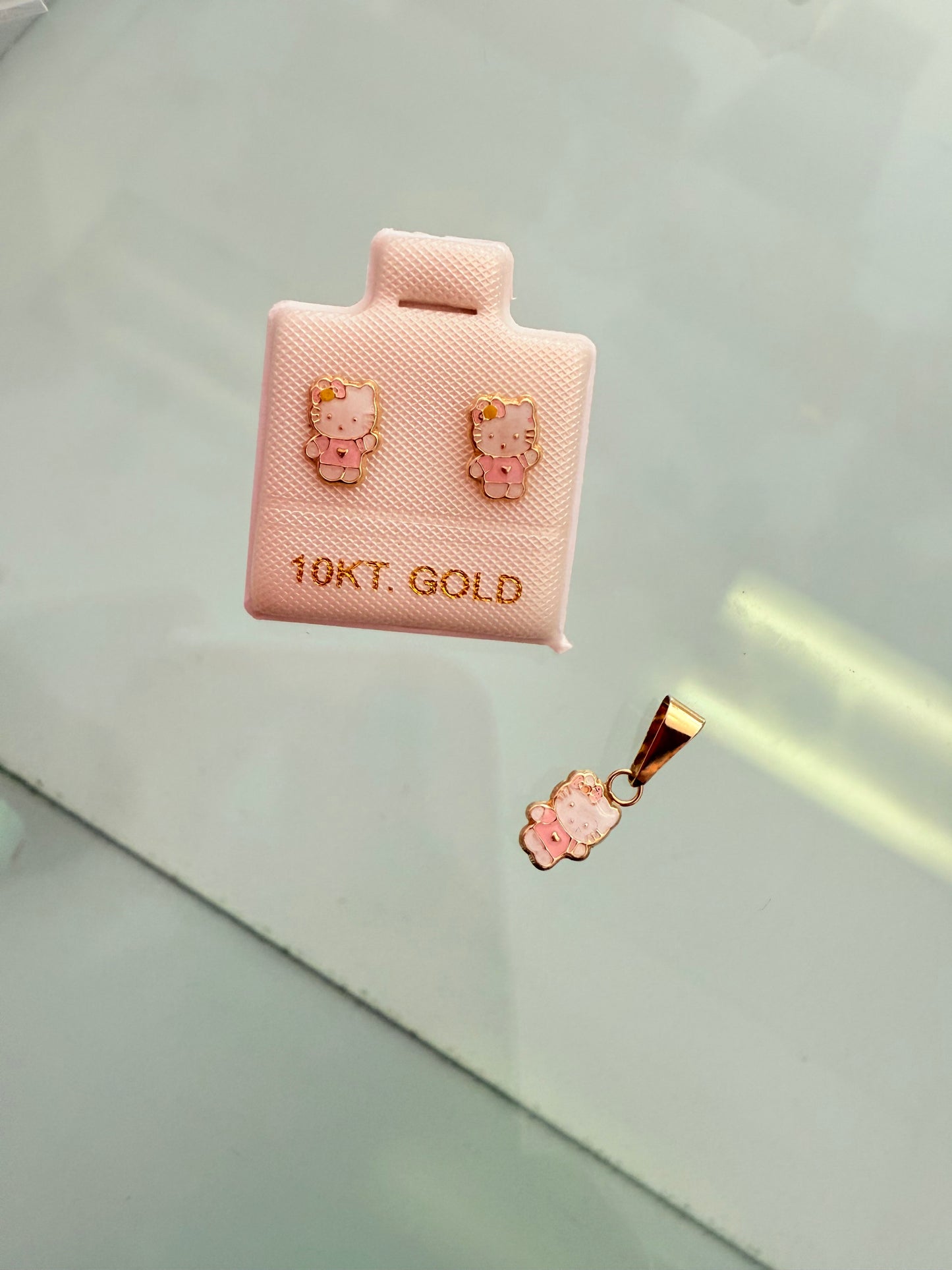 HK Set en Oro 10K