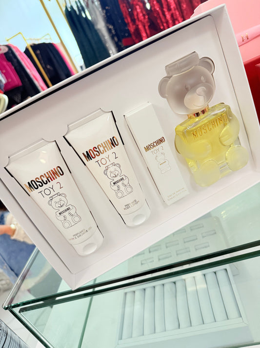 Moschino Perfume set